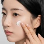 White Each Whitening 200pcs Capsules Vitamin C (Anti-Aging) Jar