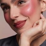 Makeup Stick for Cheeks and Lips and ckeeks with Hydrating Formula (Pack of 1)