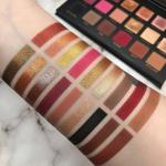 18 color eyeshadow plate Pack of )Multicolor.