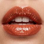 Sparkling Heart-Shaped Lip Gloss, Multicolor (Pack of 1).