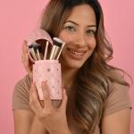 Premium Leather Rivets Studded Portable Cosmetic Brush Travel Case Makeup Brush Holder Cup