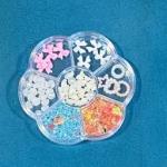 7 Grid Bow and Stones Multicolor
