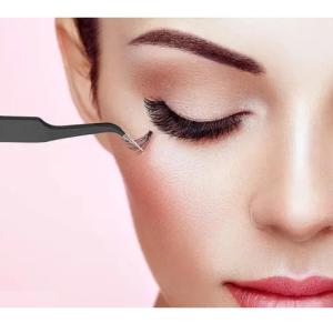 Precision Black Curved Tweezers Set for Professional and Personal Beauty 1 Pcs