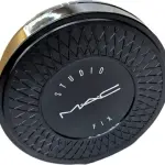 MAC NC 25 Powder Plus Foundation 2 IN 1 Compact  (Semi Matte, 40 g) 1 Pcs