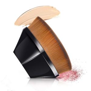 Flawless Powder Foundation Brush with Storage Case 1 Pcs