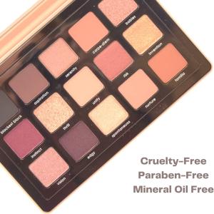 15 Color Eyeshadow Palette (Multicolor) 1 Piece.