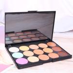 15 colour makeup Platte (Pack of 1).