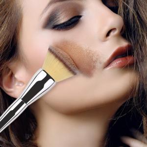 Flat Lightweight Concealer Brush Pack of 1