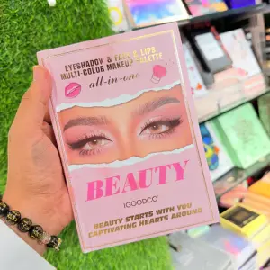 Multipurpose 5 in 1 makeup book Eyeshadow 1 Pcs