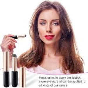 Lipstick Brush Silicone Lip Brush with Cover Lipstick 1 Pcs