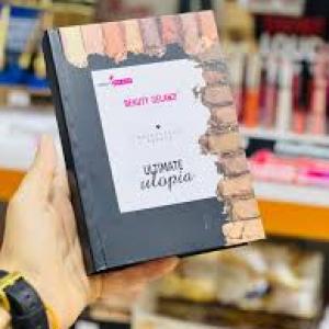 4-in-1 Mocallure Ultimate Eyeshadow Palette 1 Pcs