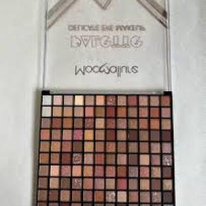 64 Color Eyeshadow Palette Makeup Highlighters