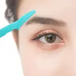 Eyebrow Razor, Give Shape To Your Eyebrow,(Pack Of 1 Razors)