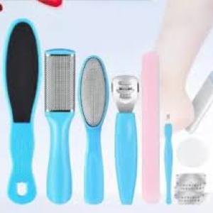 Pedicure Tools for Feet - 8 in 1 Pedicure Kit | Foot Scrubber for Dead Skin, Callus Remover, Foot Scraper, Foot File