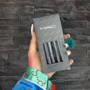 Professional Waterproof  EYELINER Pack of 1