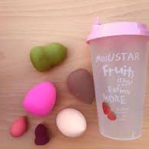 7 in 1 Sipper Beauty Blender Jar (Pack of 1)
