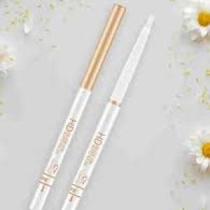 Professional HD Glide On Auto White Color Kajal 1 Pcs