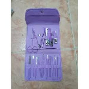 Manicure Kit, Pedicure Tools for Feet, Nail Clipper, Ear Pick Tweezers, Manicure Pedicure Set 1 Pcs