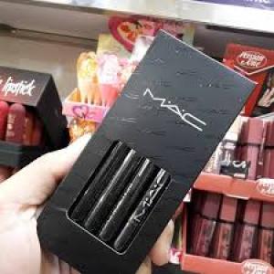 Professional Waterproof  EYELINER Pack of 1