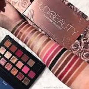 18 Eyeshadow Color Plate Pigmented for Youth 25 g  (Multicolor)