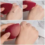 Makeup Sponge Cosmetic Puff Smooth (Pack of 1 ).Multicolour
