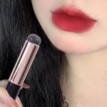 Silicone Lip Brush (Pack of 1) Black.