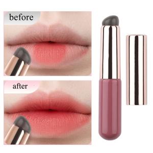 Silicone Lip Brush with Cover Lipstick Makeup Brushes Women (1 Piece).Rose Pink