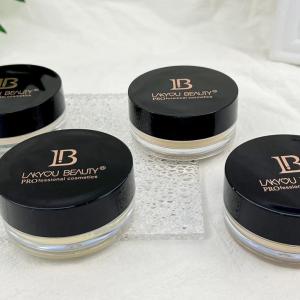professional Whitening Compact Powder (Pack of 1)