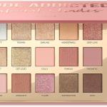 15 Color Fantasy Eyeshadow Palette(Pack of 1).