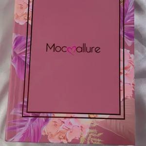 5 in 1 Professional Makeup book